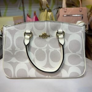 Savannah Small Carryall Bag