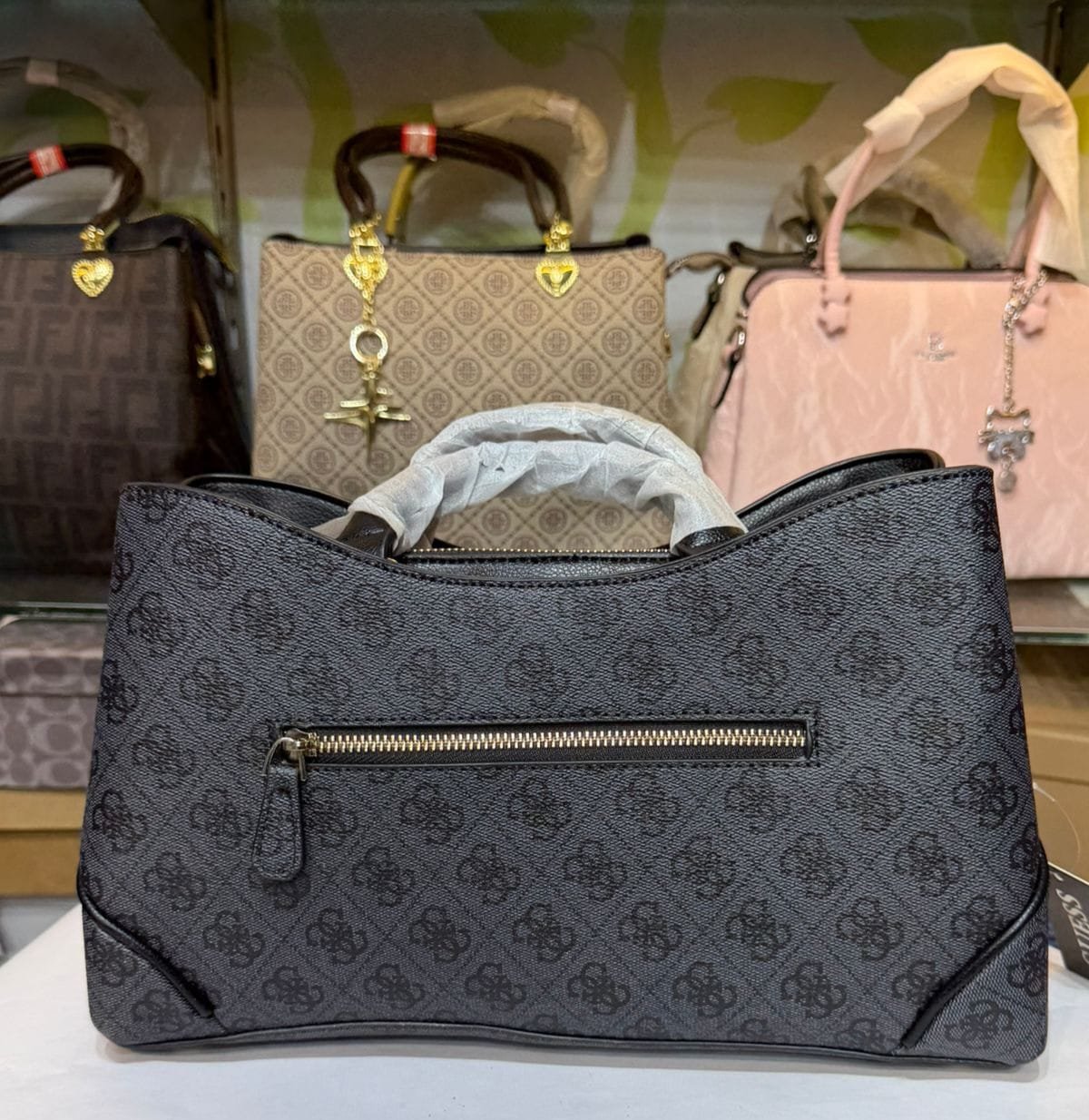guess dea girlfriend satchel coal logo guess dea girlfriend satchel coal logo